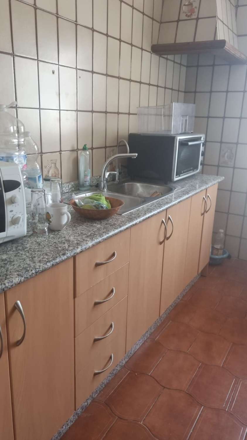 Oportunidad de Negoció Restaurante mas casa y parcela en Coín