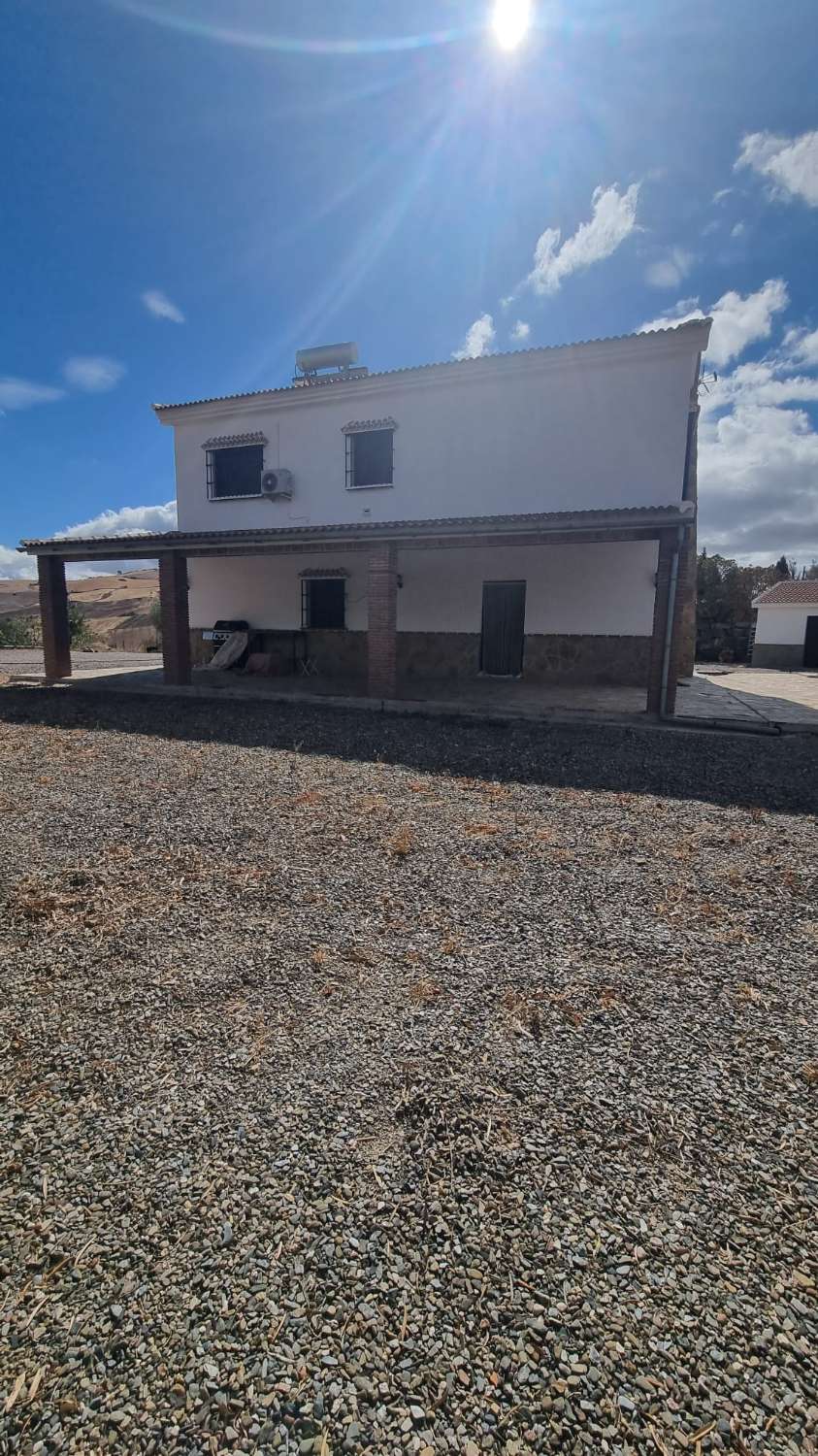 Country Property for sale in Álora